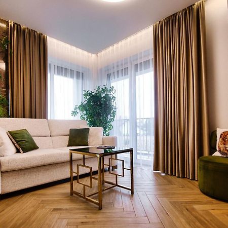 Apartament "Zlote Lwy 18" Apartment Zator Exterior photo
